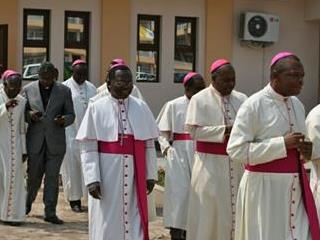 Après avoir échangé le matin avec les diplomates occidentaux accrédités en RDC :Entretien hier entre Edem Kodjo et la CENCO